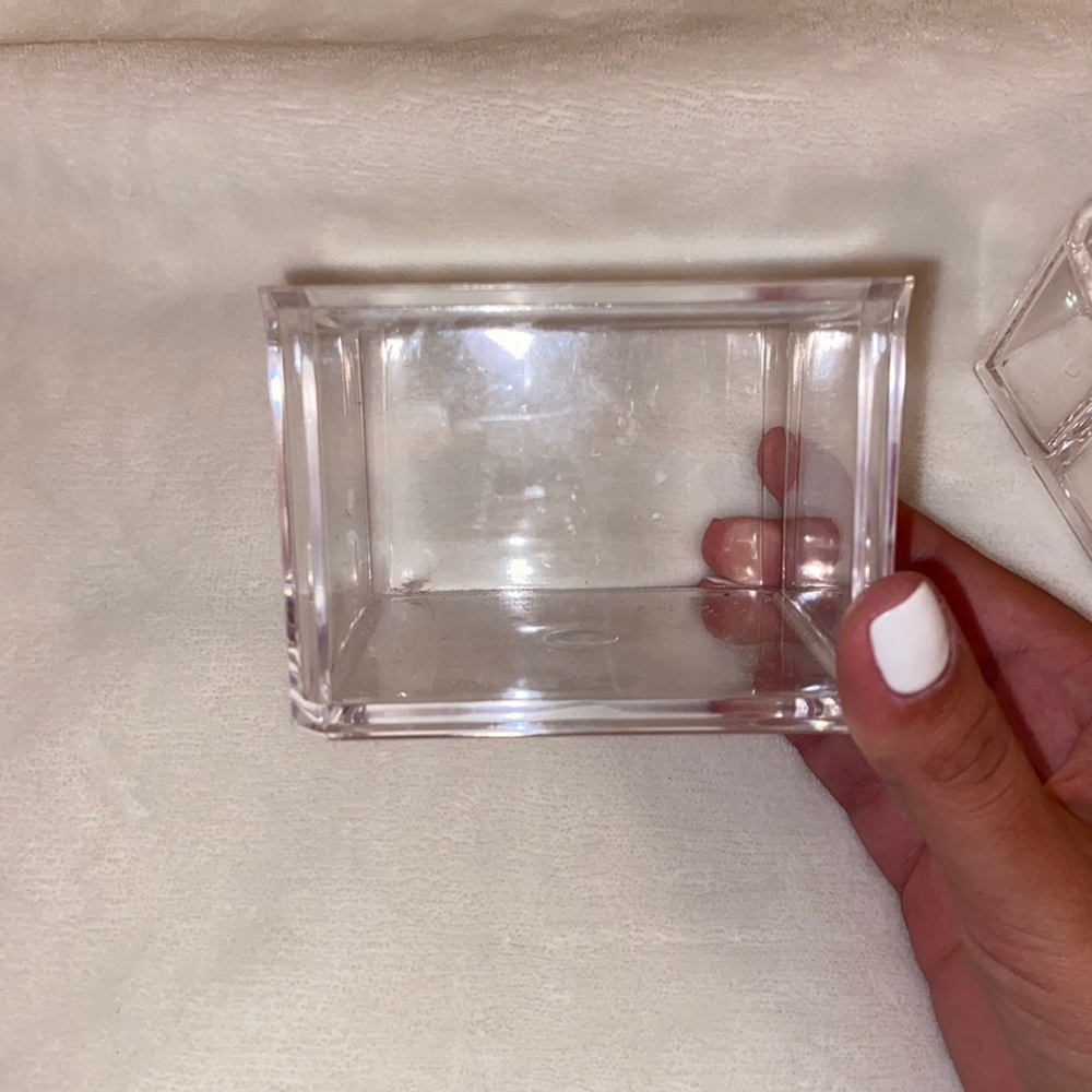 2 piece acrylic makeup display organizer